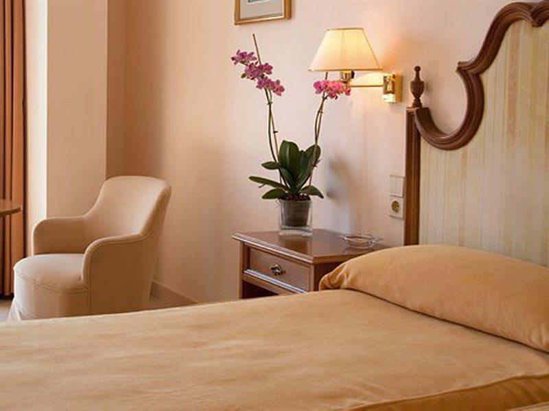Hotel Miramar Mallorca 포엔샤 항구 외부 사진